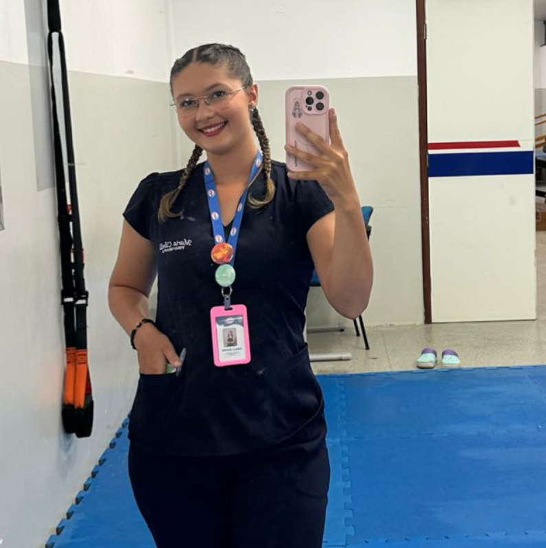 Cibelli Ramos, Estudante de Fisioterapia de Pernambuco, aluno da primeira turma do curso taVNS na Prática Clínica